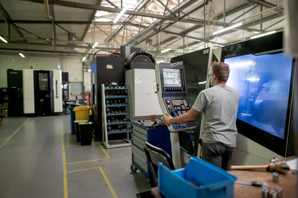 Operator CNC.